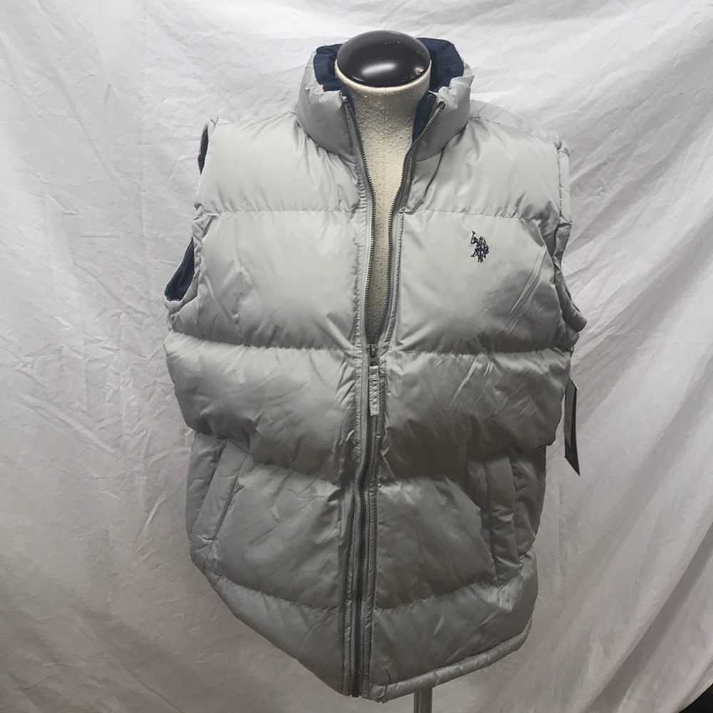 Vest - Picture 1 of 9